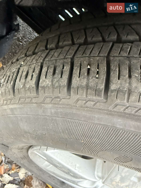 Внедорожник / Кроссовер Mitsubishi Pajero 2006 в Киеве