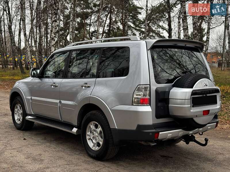 Внедорожник / Кроссовер Mitsubishi Pajero 2008 в Ахтырке
