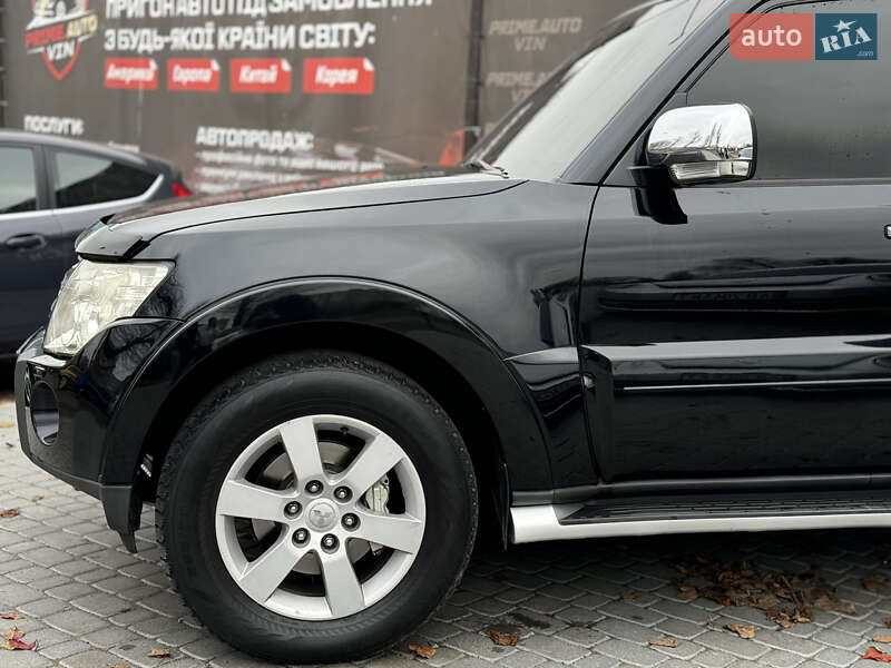 Внедорожник / Кроссовер Mitsubishi Pajero 2007 в Виннице
