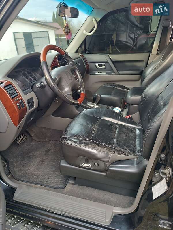 Внедорожник / Кроссовер Mitsubishi Pajero 2006 в Ивано-Франковске