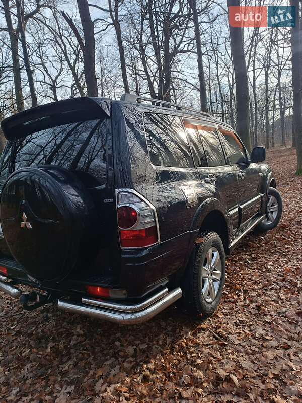 Внедорожник / Кроссовер Mitsubishi Pajero 2006 в Ивано-Франковске