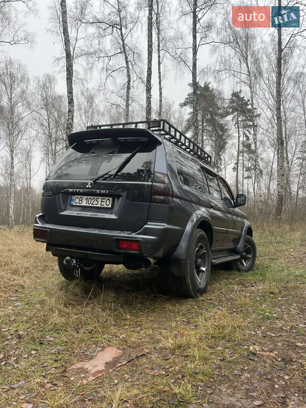 Внедорожник / Кроссовер Mitsubishi Pajero 2008 в Чернигове