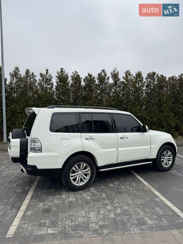 Внедорожник / Кроссовер Mitsubishi Pajero 2007 в Львове