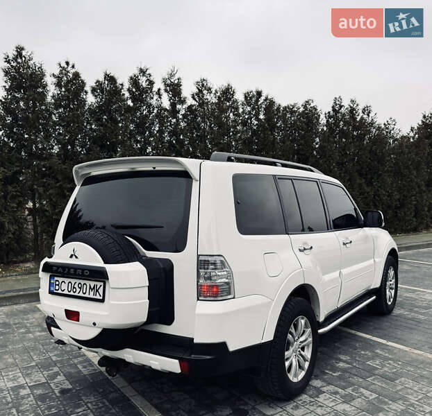 Внедорожник / Кроссовер Mitsubishi Pajero 2007 в Львове