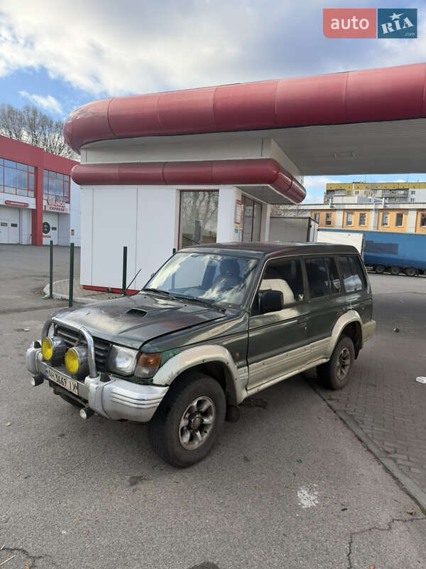 Mitsubishi Pajero 1995
