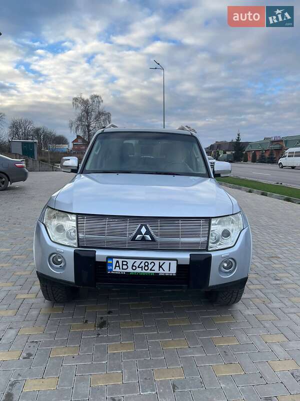 Mitsubishi Pajero 2007