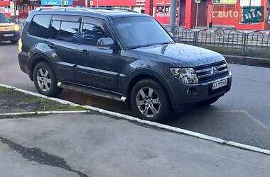 Внедорожник / Кроссовер Mitsubishi Pajero 2007 в Харькове