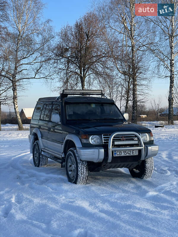 Позашляховик / Кросовер Mitsubishi Pajero 1997 в Тростянці