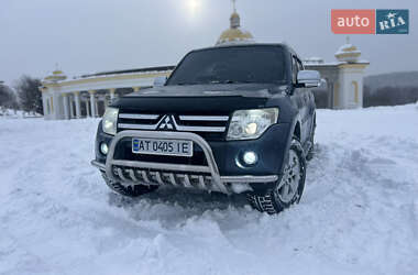 Внедорожник / Кроссовер Mitsubishi Pajero 2007 в Долине