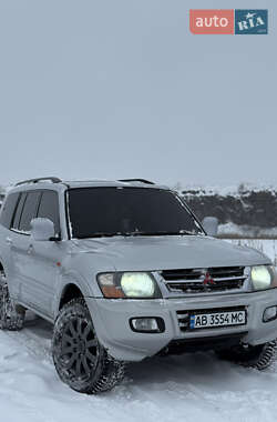 Внедорожник / Кроссовер Mitsubishi Pajero 2002 в Гайсине