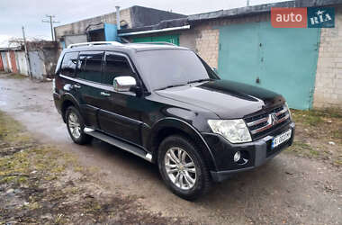Внедорожник / Кроссовер Mitsubishi Pajero 2008 в Смеле