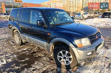 Позашляховик / Кросовер Mitsubishi Pajero 2002 в Рівному