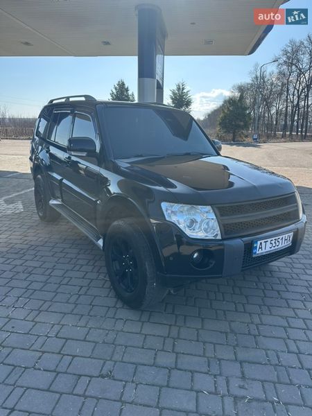 Mitsubishi Pajero 2008