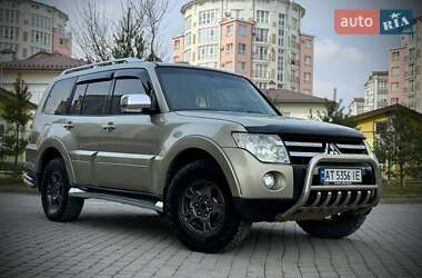 Позашляховик / Кросовер Mitsubishi Pajero 2007 в Івано-Франківську