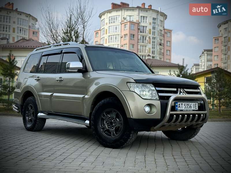 Mitsubishi Pajero 2007