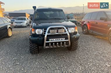 Внедорожник / Кроссовер Mitsubishi Pajero 1997 в Тячеве