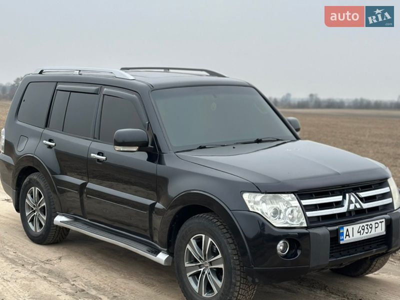 Mitsubishi Pajero 2008