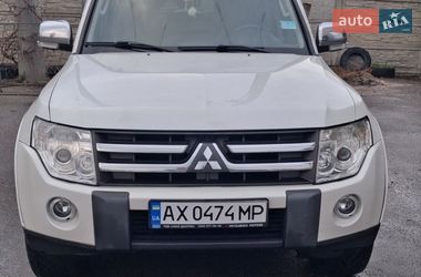 Позашляховик / Кросовер Mitsubishi Pajero 2007 в Харкові