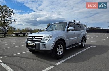 Внедорожник / Кроссовер Mitsubishi Pajero 2007 в Киеве