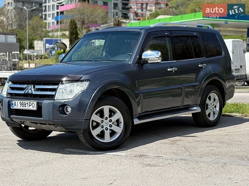 Mitsubishi Pajero
