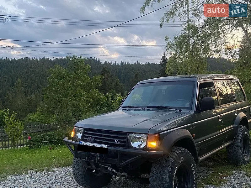 Mitsubishi Pajero 1997 VIN JMB0NV430MJ001219 фото оголошення 2 з 36
