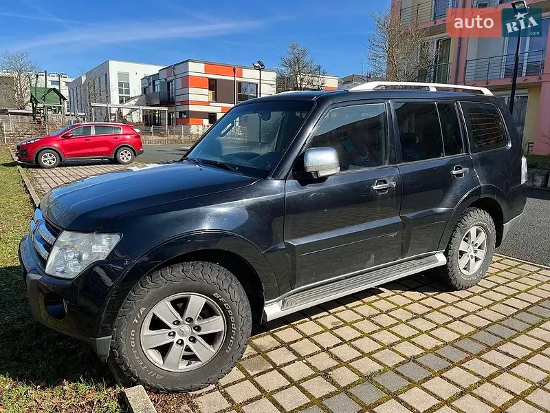 Mitsubishi Pajero