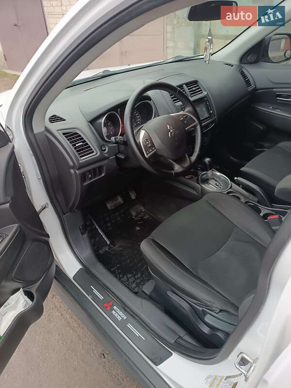 Внедорожник / Кроссовер Mitsubishi RVR 2015 в Павлограде фото 14 Внедорожник / Кроссовер Mitsubishi RVR 2015 в Павлограде