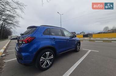 Позашляховик / Кросовер Mitsubishi RVR 2020 в 