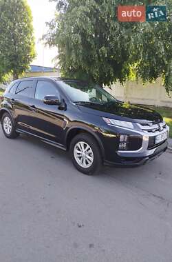 Внедорожник / Кроссовер Mitsubishi RVR 2021 в 