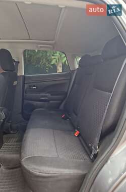 Внедорожник / Кроссовер Mitsubishi RVR 2011 в 