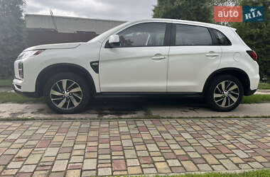 Внедорожник / Кроссовер Mitsubishi RVR 2020 в 