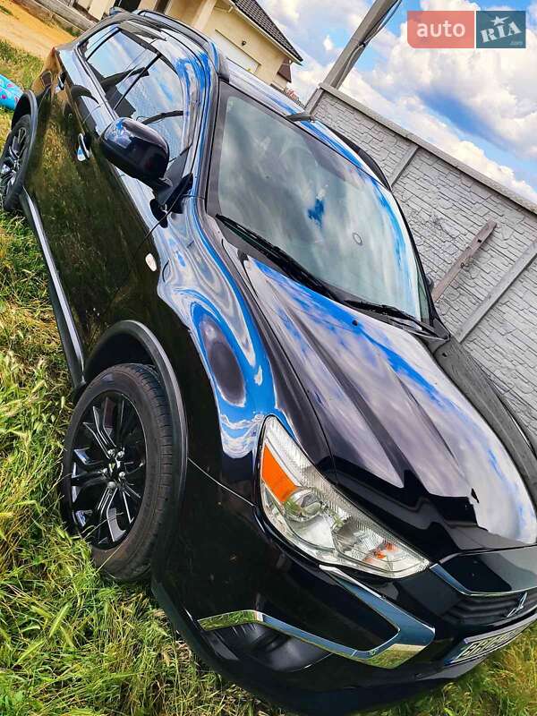 Внедорожник / Кроссовер Mitsubishi RVR 2017 в Одессе