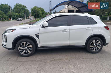Внедорожник / Кроссовер Mitsubishi RVR 2020 в 