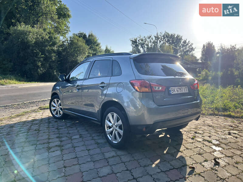 Внедорожник / Кроссовер Mitsubishi RVR 2014 в Ровно фото 9 Внедорожник / Кроссовер Mitsubishi RVR 2014 в Ровно