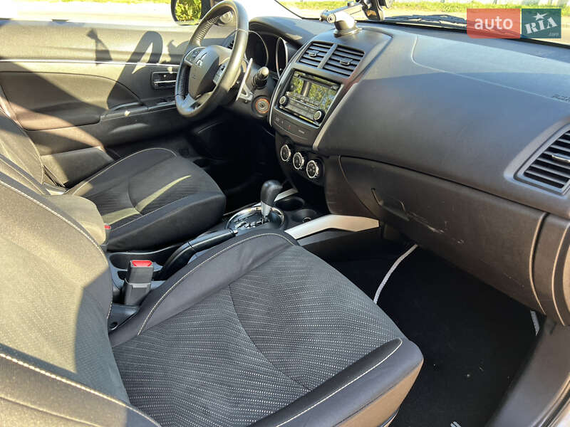 Внедорожник / Кроссовер Mitsubishi RVR 2014 в Ровно фото 13 Внедорожник / Кроссовер Mitsubishi RVR 2014 в Ровно