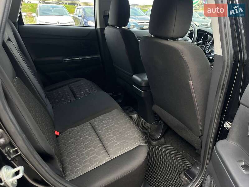 Внедорожник / Кроссовер Mitsubishi RVR 2021 в Львове