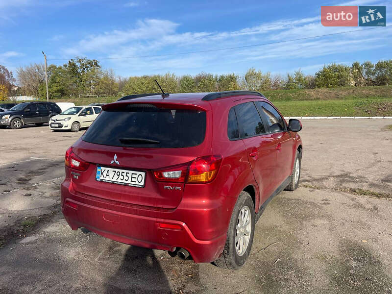 Позашляховик / Кросовер Mitsubishi RVR 2011 в Києві