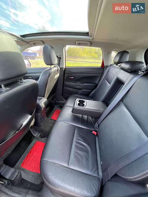 Позашляховик / Кросовер Mitsubishi RVR 2011 в Києві