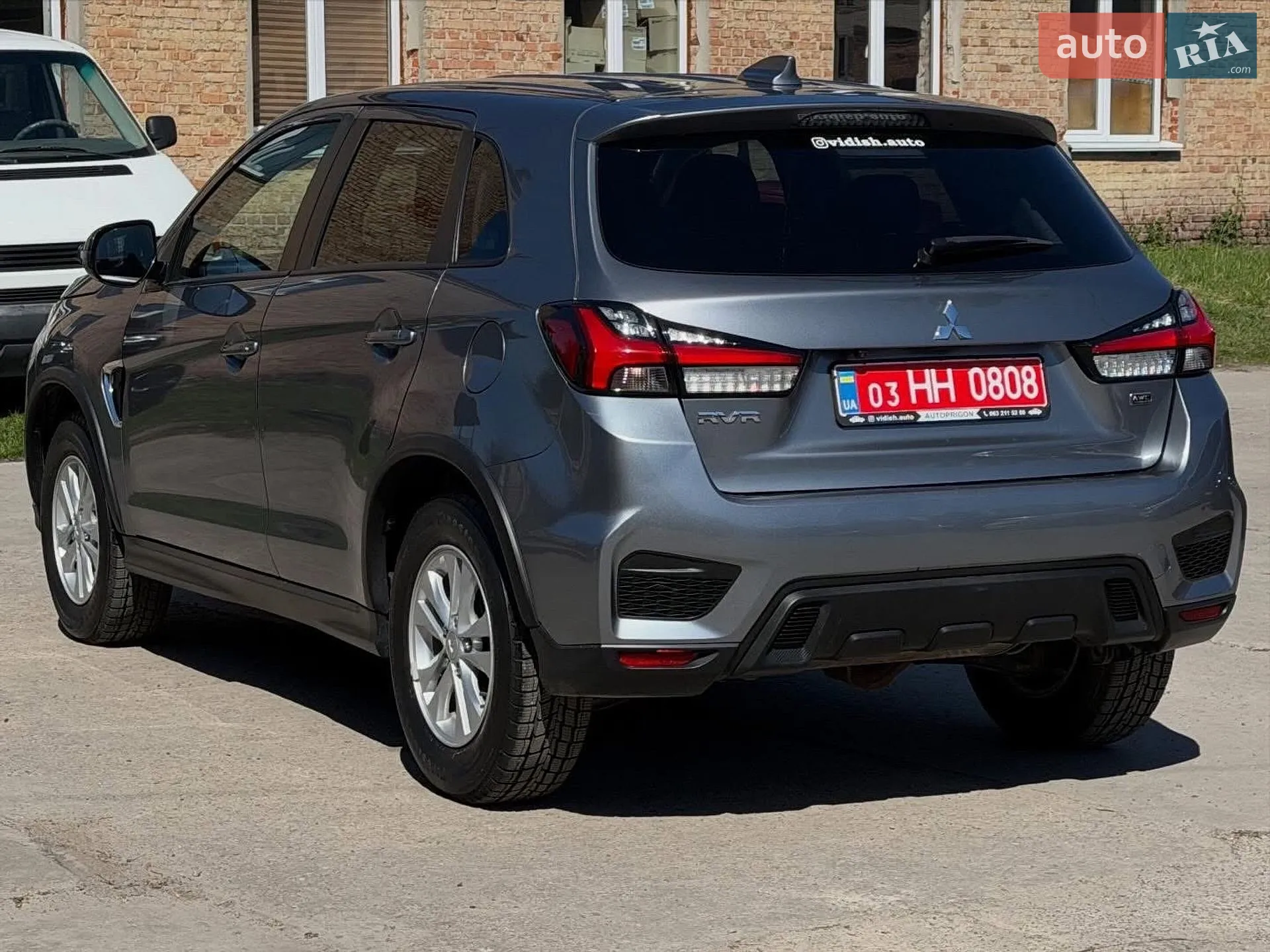 2020 Mitsubishi RVR - мініатюра 2