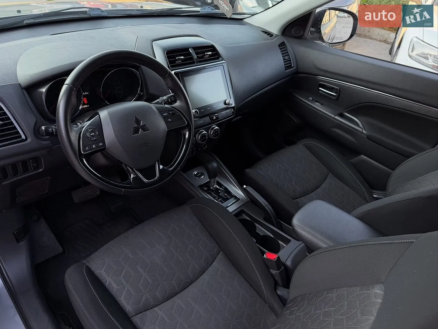 2020 Mitsubishi RVR - мініатюра 9