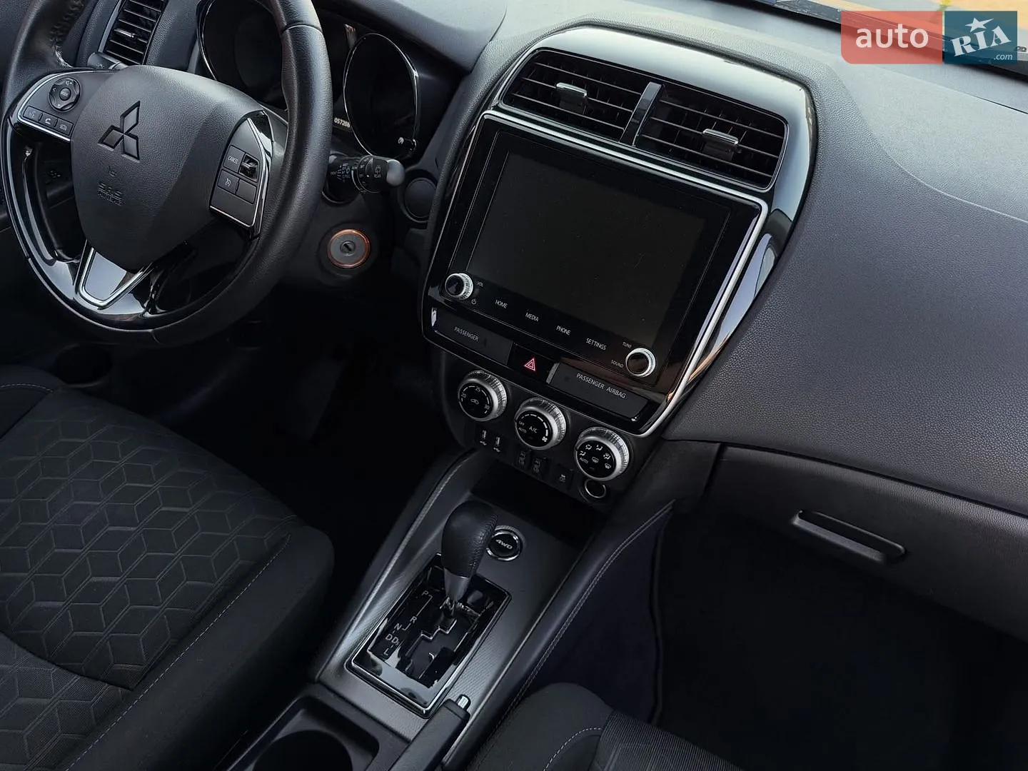 2020 Mitsubishi RVR - мініатюра 16