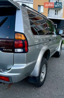 Внедорожник / Кроссовер Mitsubishi Shogun Sport 2001 в Киеве
