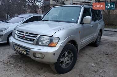 Позашляховик / Кросовер Mitsubishi Shogun 2001 в Козині