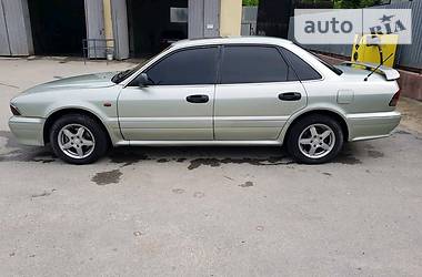 Седан Mitsubishi Sigma 1993 в Каменец-Подольском