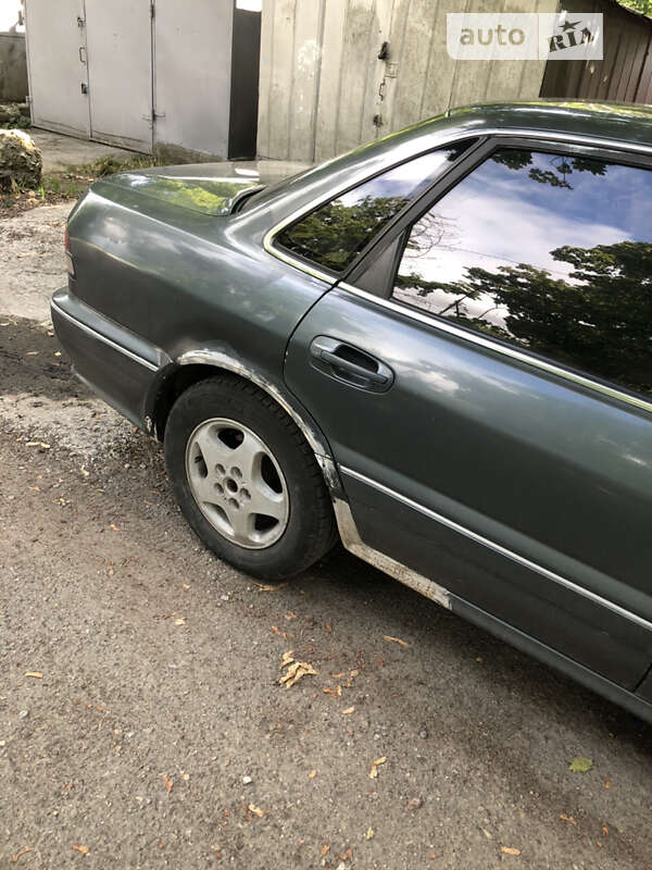 Седан Mitsubishi Sigma 1991 в Одессе