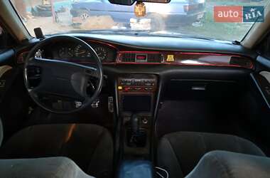 Седан Mitsubishi Sigma 1991 в 