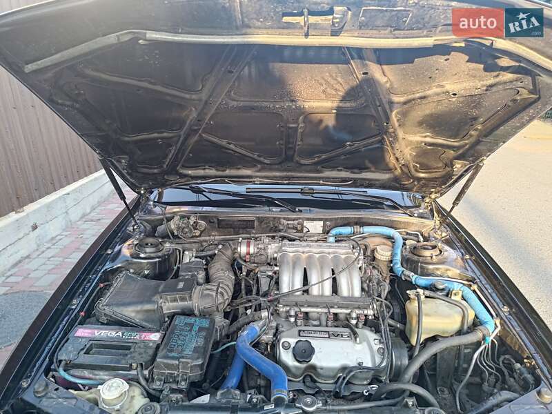 Седан Mitsubishi Sigma 1991 в Одессе