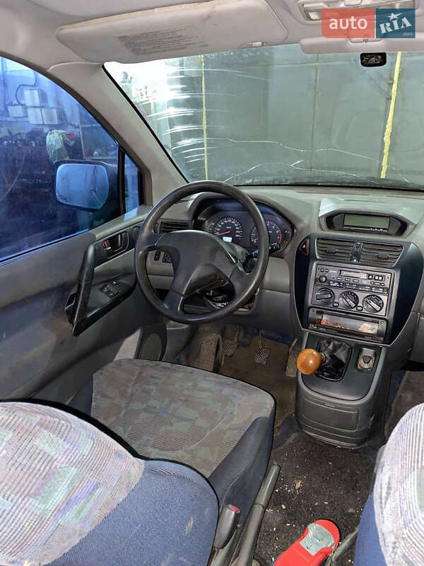 Минивэн Mitsubishi Space Runner 1999 в Харькове фото 5 Минивэн Mitsubishi Space Runner 1999 в Харькове