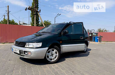 Минивэн Mitsubishi Space Runner 1997 в Одессе