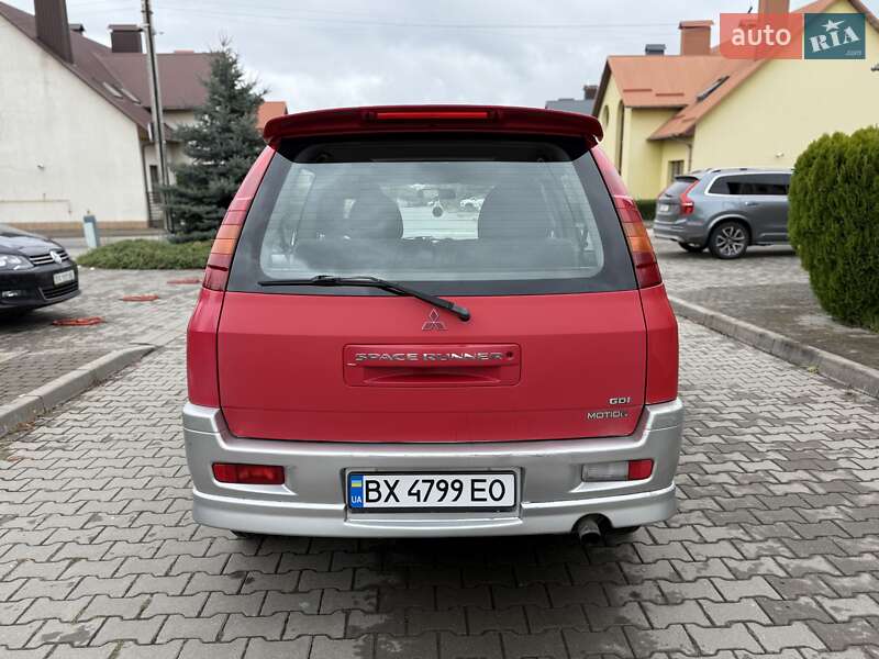 Минивэн Mitsubishi Space Runner 2000 в Хмельницком